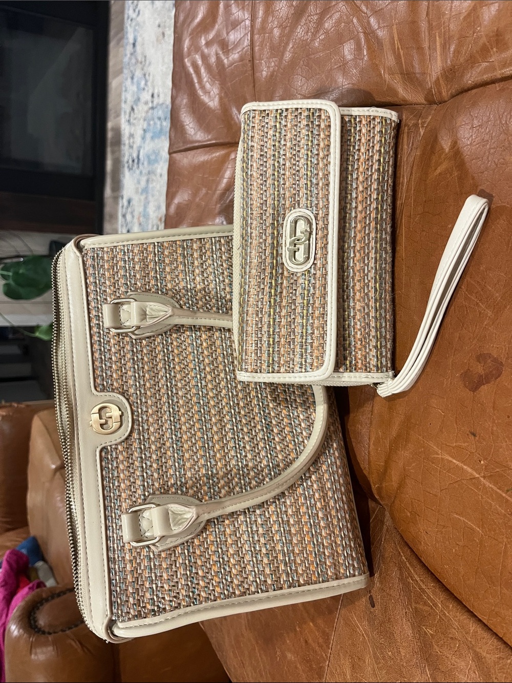 Woven Straw Tote and Wristlet Set in Cream